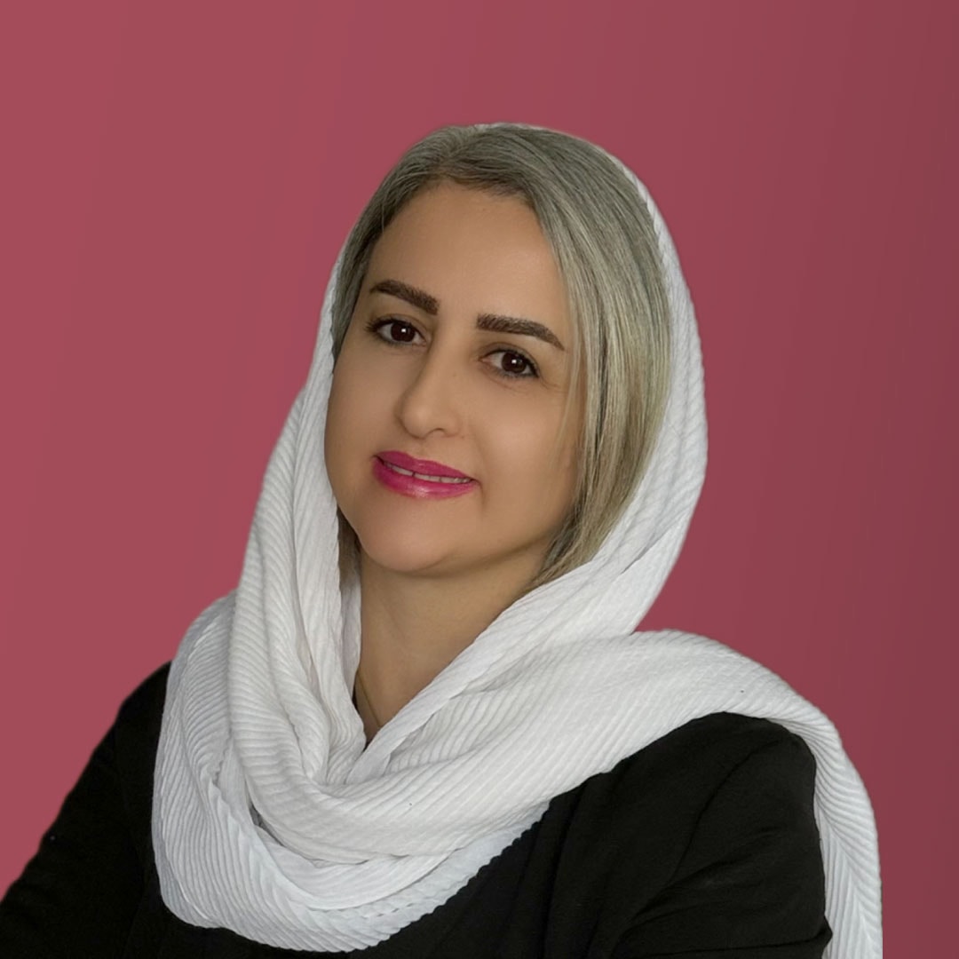پرتره زهرا رضادوست، از مربیان همراه مدرسه ویسان